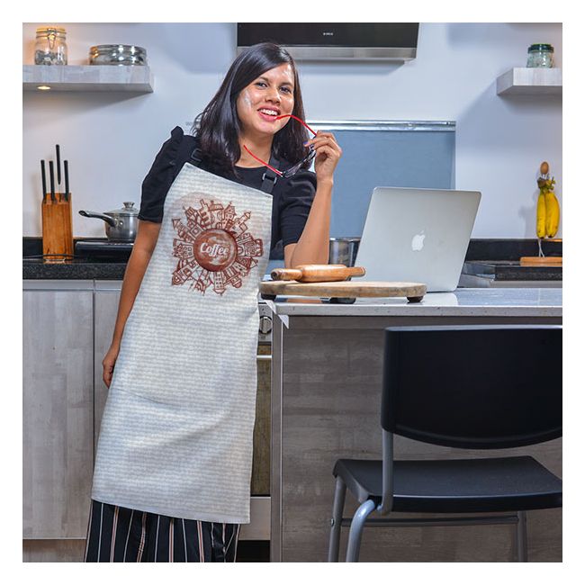 Long Lasting Stylish Kitchen Apron With Custom Design